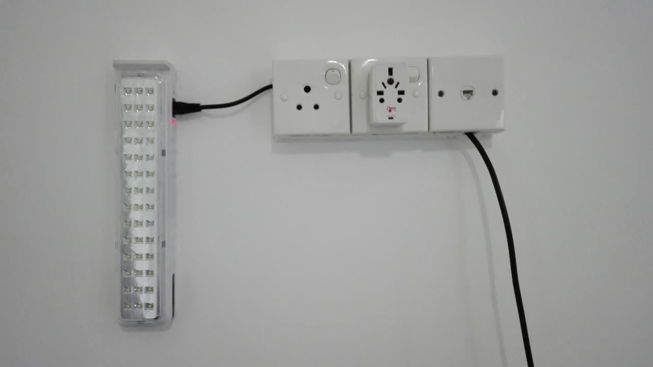City Capital Hostel Anuradhapura Room photo
